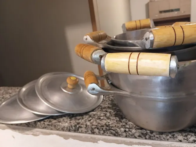 Jogo de panela de alumínio fundido