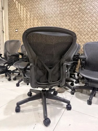 Cadeira herman miller aeron B classica completa 1 ano garantia 