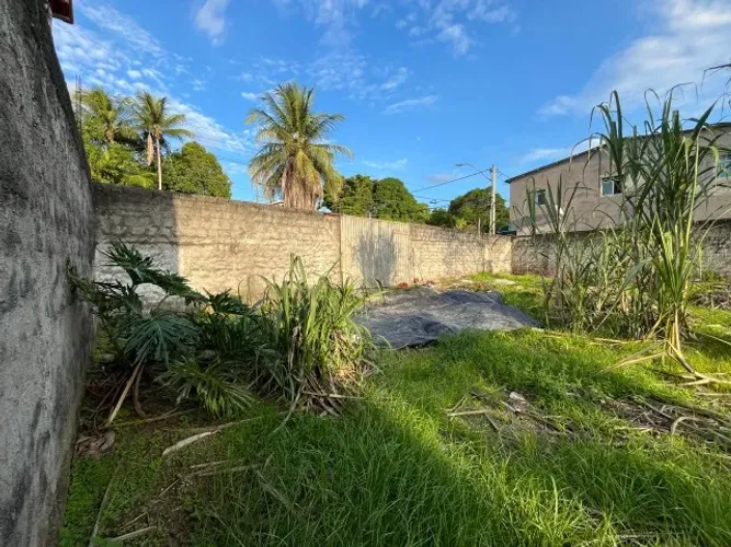 Lote/Terreno Escriturado de 441 m² no Parque das Mangabas - Camaçari/BA