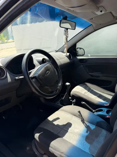 Ford Fiesta Sed. 1.6 8V Flex 4P 2005