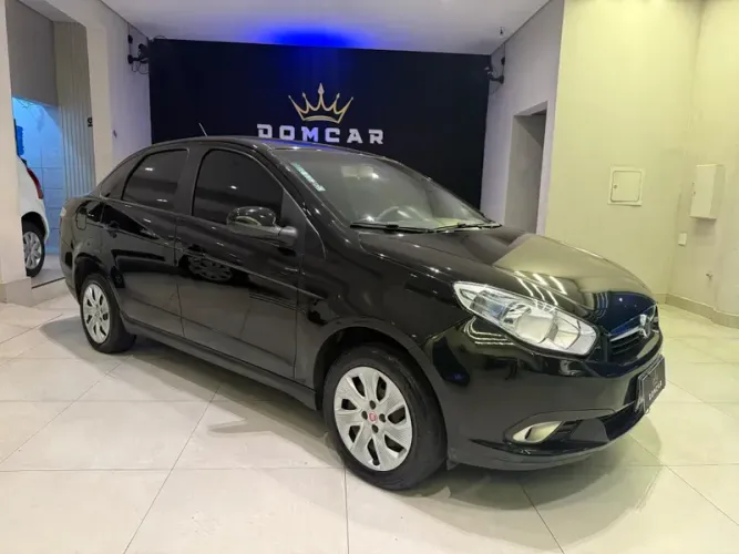 Fiat Siena Attractive 1.4 Fire Flex 8V 4P 2013