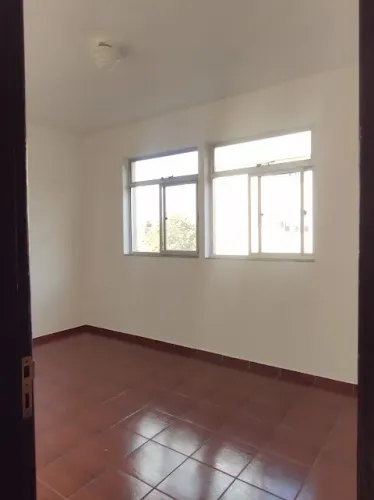 Alugo - Apartamento no Bairro Carlos Prates BH