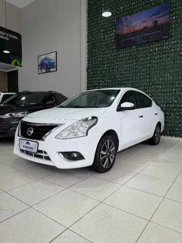 Nissan Versa SL 1.6 16V Flexstart 4P Aut. 2020