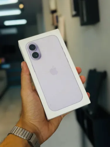 IPHONE 17 (LACRADO )