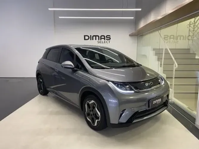 BYD Dolphin EV (Elétrico) 2026