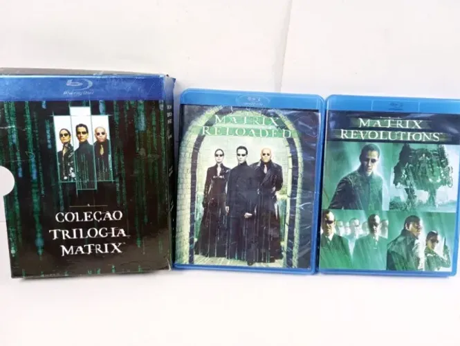 Box Blu-ray Trilogia Matrix (Luva + Matrix Reloaded + Revolutions) - Sem Filme 1