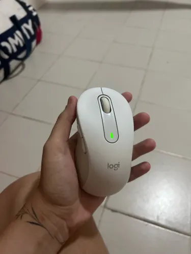 Mouse Sem Fio Logitech Signature M650 - Branco