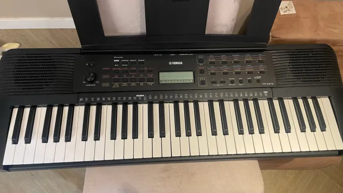 Vendo teclado Yamaha excelente estado ótima oportunidade