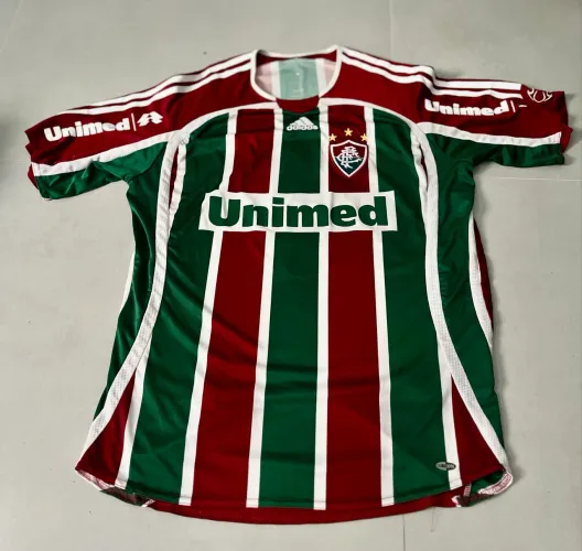 camisa e short oficiais do Fluminense Football Club