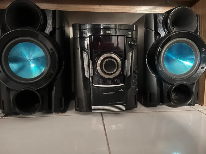 IMPERDÍVEL MINI SYSTEM LG MCD 504 Potência 560W 