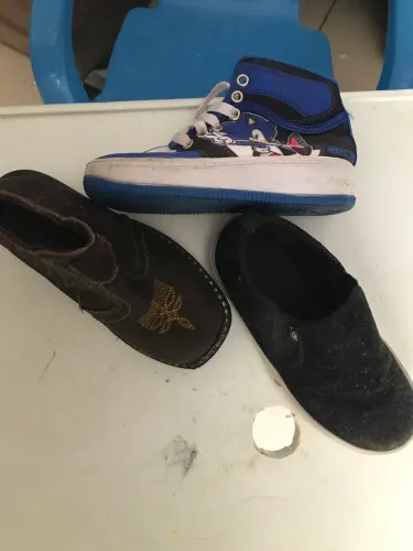 Bota e tênis infantil