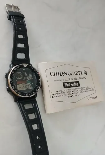 Relíquia Relógio antigo de coleção, CITIZEN WINDSURFING D060 JAPAN de 1985 e com manual
