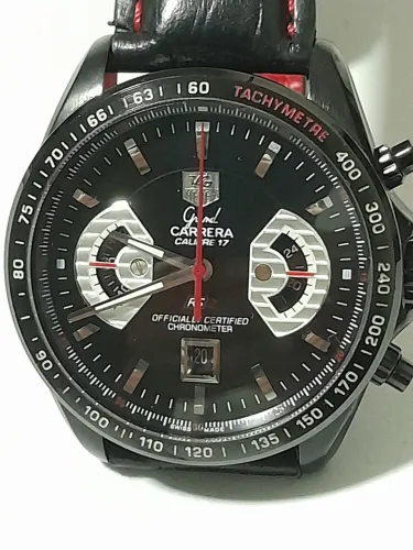 Relógio Tag carrera Grande Calibre 17