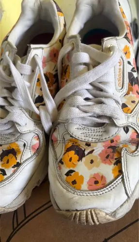 Tênis adidas falcon n 37