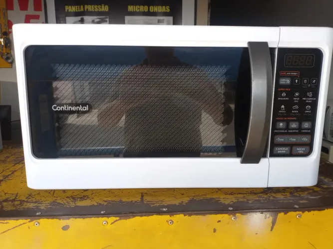 Microondas continental 31L