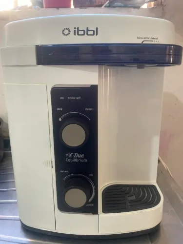 Bebedouro da marca ibbi