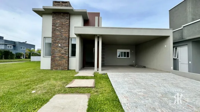 Casa em Condomínio Fechado em Tramandaí- Marina Park