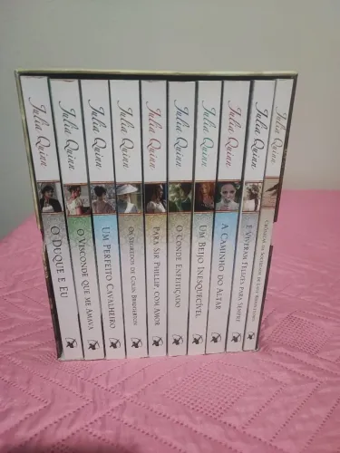 Vendo livros da série Bridgerton