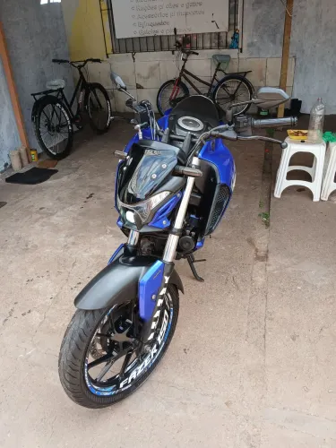 Fz15 único dono Lindona 