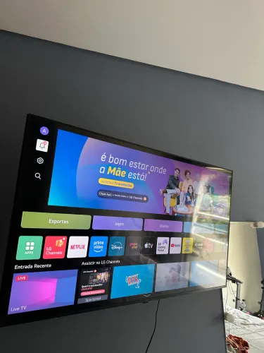 Vendo TV LG 50 polegadas, modelo 50UR8750PSA, em ótimo estado de conservação.