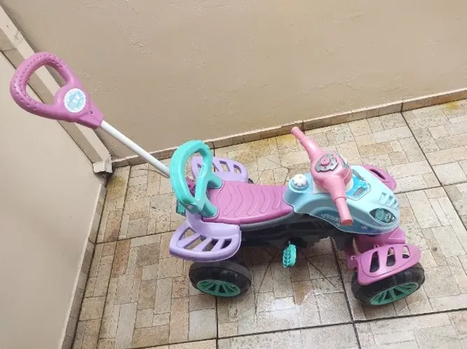 Carrinho de passeio infantil 