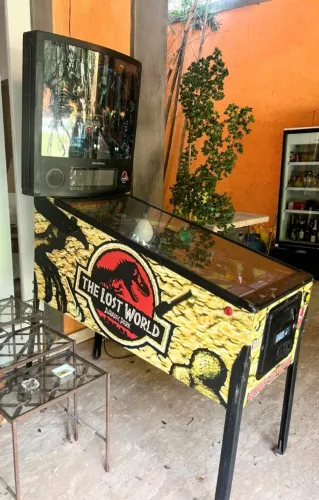 Máquina de Pinball - SEGA - THE LOST WORLD JURASSIC PARK, Colecionáveis Arcade
