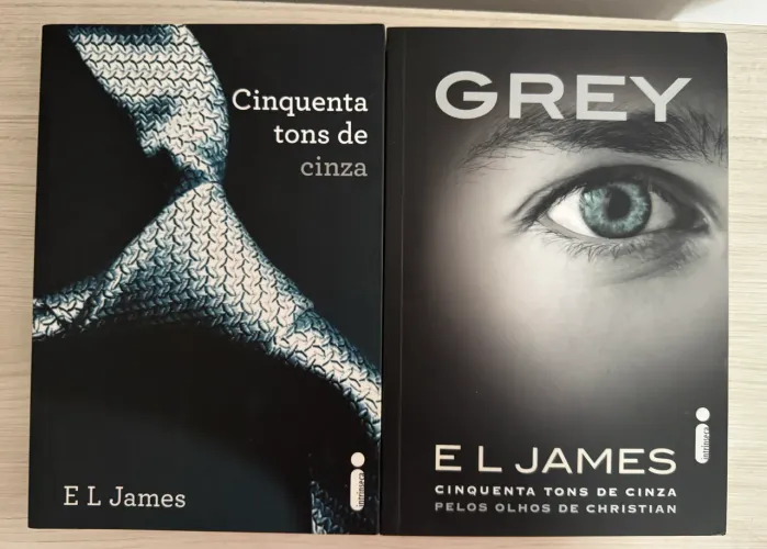 Livros Cinquenta Tons de Cinza + Grey - E.L. James