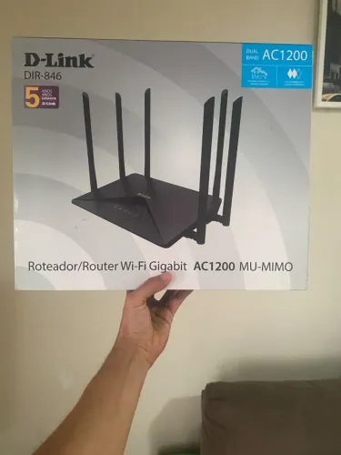 ROTEADOR D-LINK , DIR 846-AC1200(ESTADO DE NOVO)