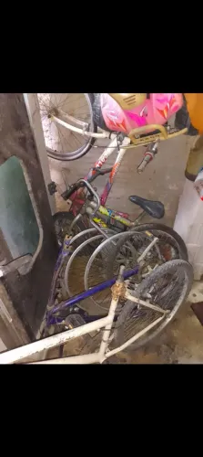 Vendo essas peças de bicicleta