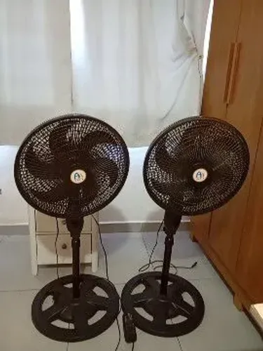 Vendo 2 ventiladores de coluna