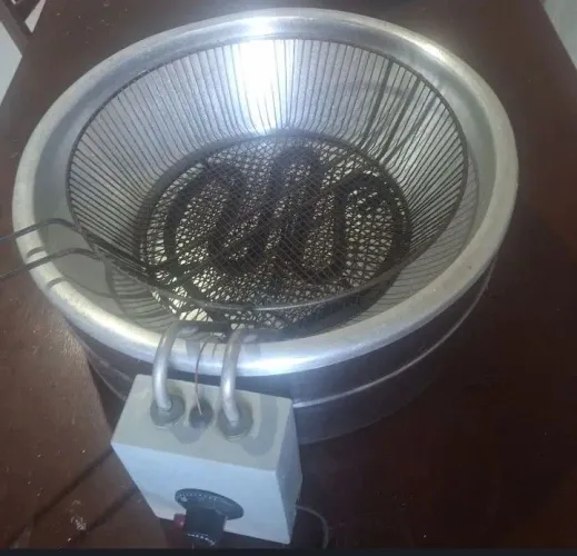 Fritadeira eletrica 7 litros