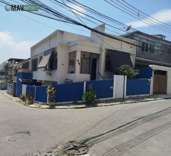 3 Casas com 5 quartos à venda, 185 m² por R$ 200.000 - Vila Valqueire - Rio de Janeiro/RJ