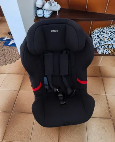 Cadeirinha de bebê ou criança