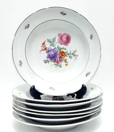 Pratos Fundo Porcelana Real S.Paulo motivo Buquê Floral  - 7 Peças 