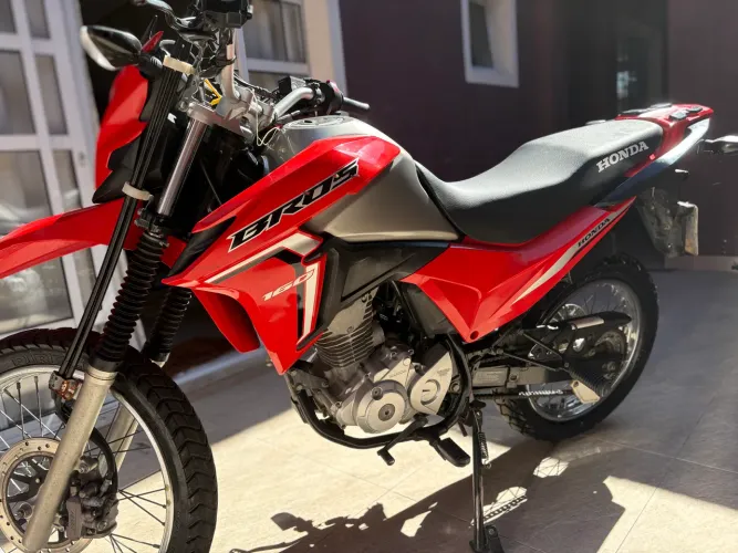 Honda Bros 160 ESDD 22/23 15 mil km Impecável