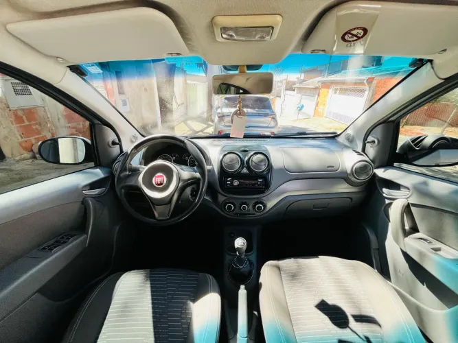 Fiat Palio Attractive 1.0 EVO Fire Flex 8V 5P 2016