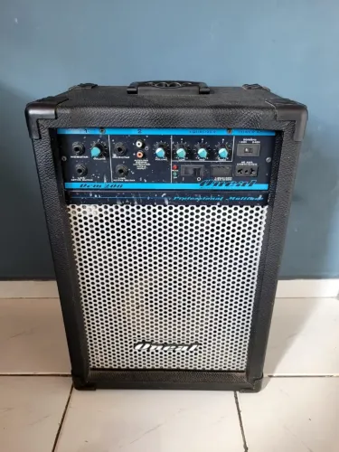 Caixa de som amplificada 