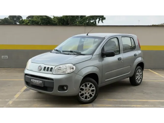 Fiat Uno Vivace/rua 1.0 EVO Fire Flex 8V 5P 2012