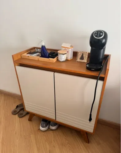 Buffet Eros Cantinho do Café (Aparador) 90 × 78 × 33 cm // Ano: 2025