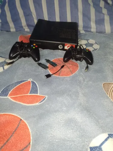Xbox 360 slim,troco por xbox one