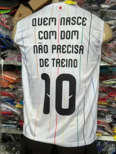 Camisa regata time com frase nas costas