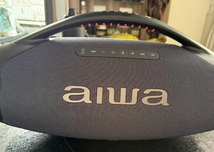 Caixa de Som Aiwa Boombox Plus AWS-BBS-01-LB 200W Bluetooth Azul
