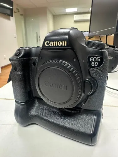 Canon EOS 6D