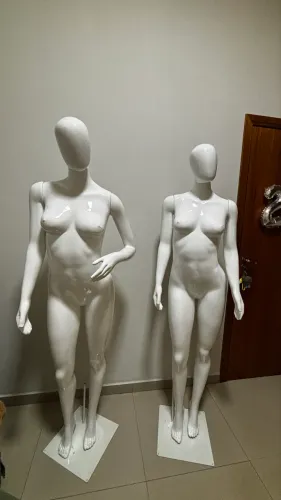 Manequins femininos