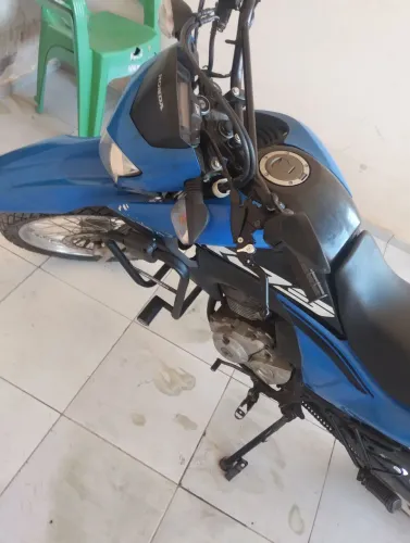 Honda Bros 160 2019 a venda aceito troca em moto de menor valor