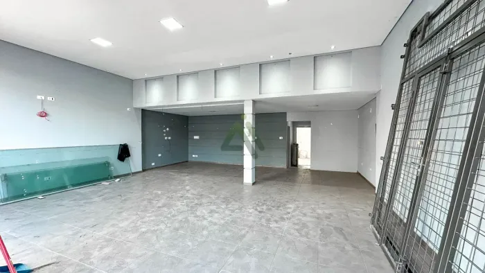 Salão Comercial - Centro de Nova Odessa/SP.