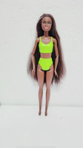 Boneca Negra curti Reveal 