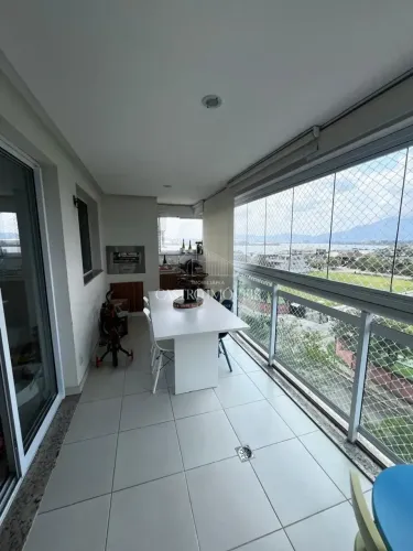 Apartamento de 2 quartos - 90m² - Condomínio AlphaGreen - Barra da Tijuca