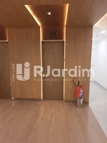 Sala Comercial à venda, 30 m² em Ipanema RJ