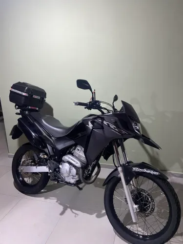 Xre 300 poco km toda revisada documento e ipva tudo pago